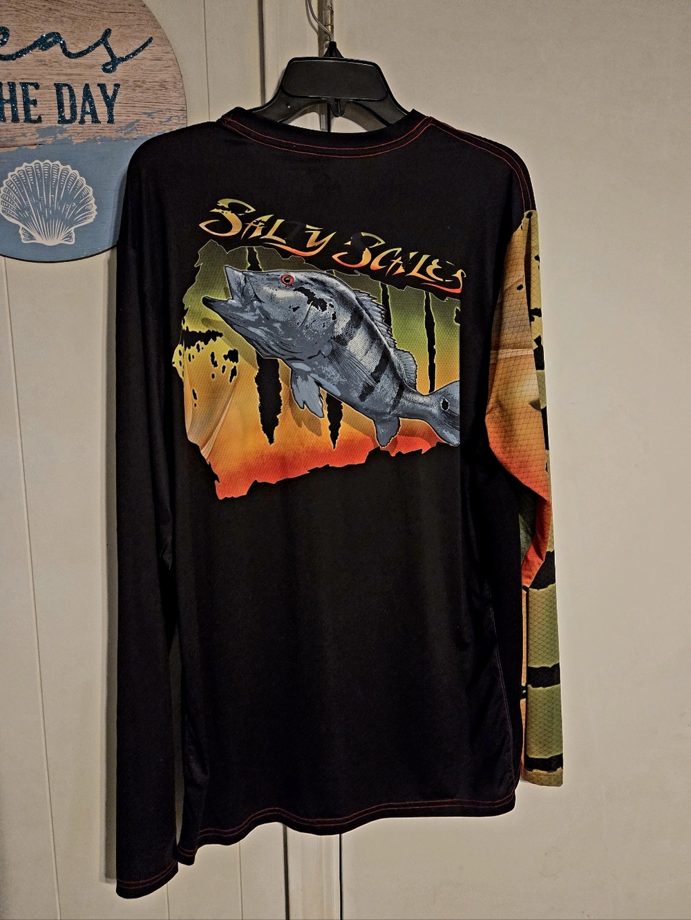 Salty Scales Mens Long Sleeve Sun Protectant Tee